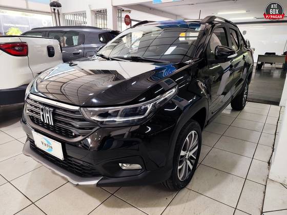 FIAT STRADA 1.3 FIREFLY FLEX VOLCANO CD CVT FIAT STRADA 1.3 FIREFLY FLEX VOLCANO CD CVT
